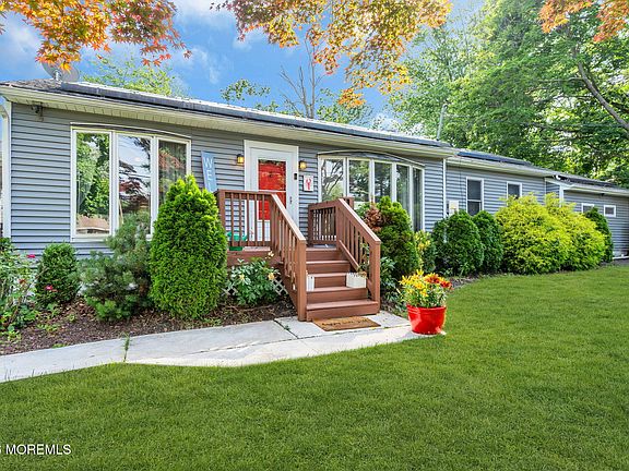 2nd image of 3121 Arthur Street