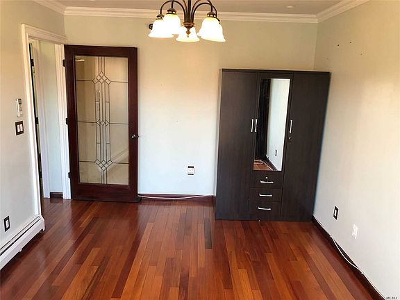 4th image of 144-48 Roosevelt Ave #7D