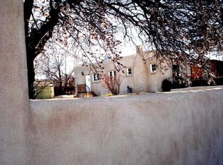 857 Don Cubero Ave, Santa Fe, NM 87505