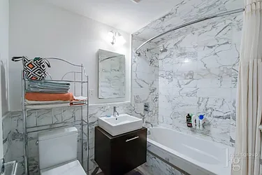 Rented by Hecht Group