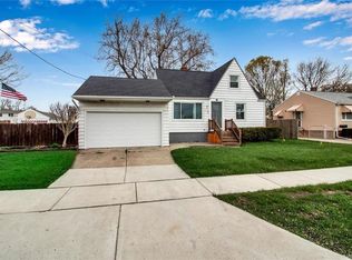 150 Clover Pl, Cheektowaga, NY 14225