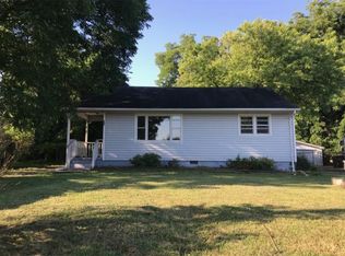 508 Arden St, Burlington, NC 27215