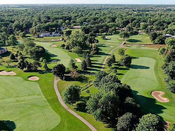 4th image of 581 Aberdeen Rd