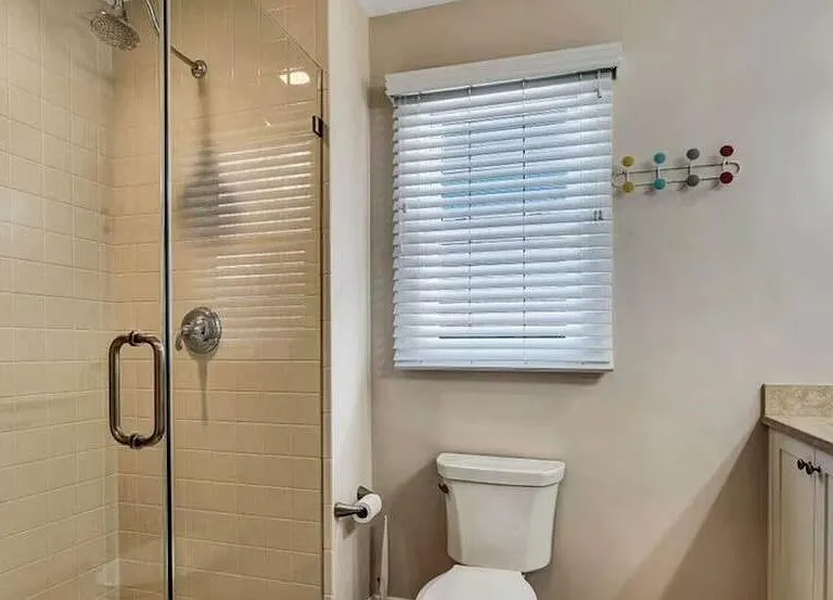 21 Blaine Ave #24 — Photo 13