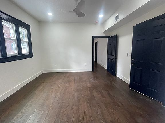 3rd image of 2735 Riverside Ave #1-A