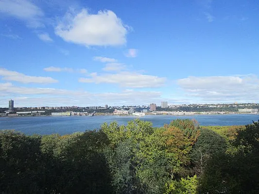 Rented by Rachel Realty | media 36