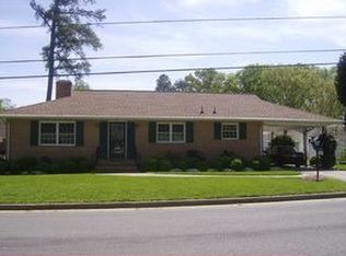 3302 Warsaw Ave, Hopewell, VA 23860