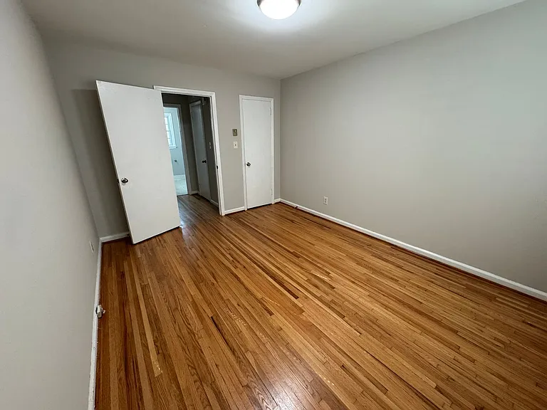 3436 Washburn Ave — Photo 7