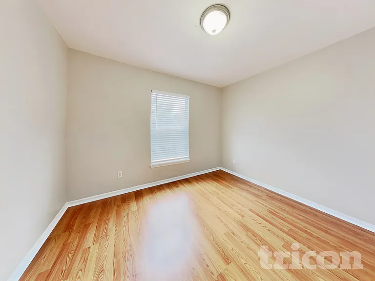 143 Wornall Dr — Photo 11