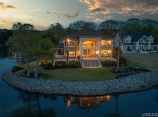 250 Riverside Dr, Henrico, NC 27842