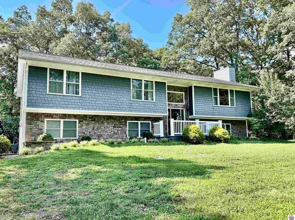 206 Christopher Dr, Cadiz, KY 42211