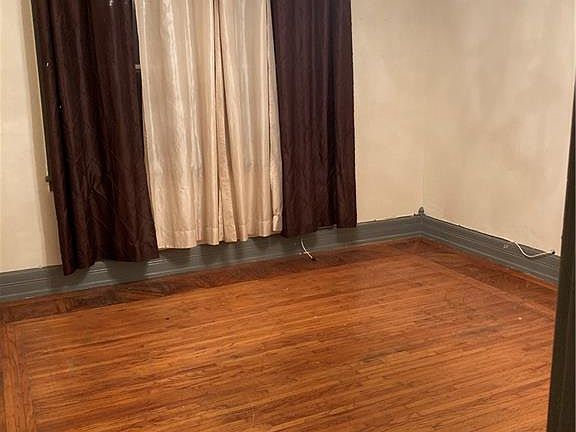 3rd image of 111 N Ogden St