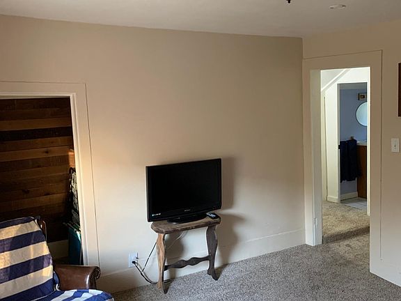 3rd image of 510 Adams Ave #1/2