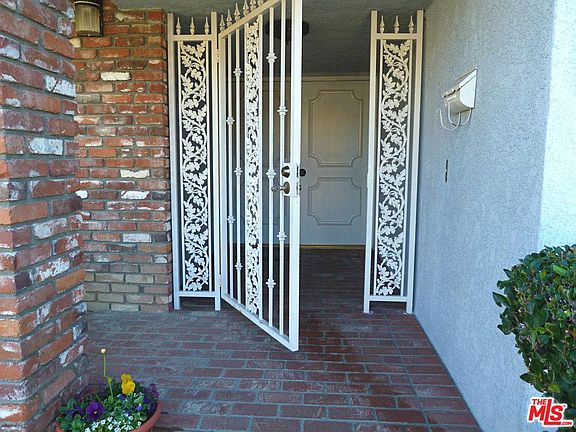2nd image of 6228 Hesperia Ave