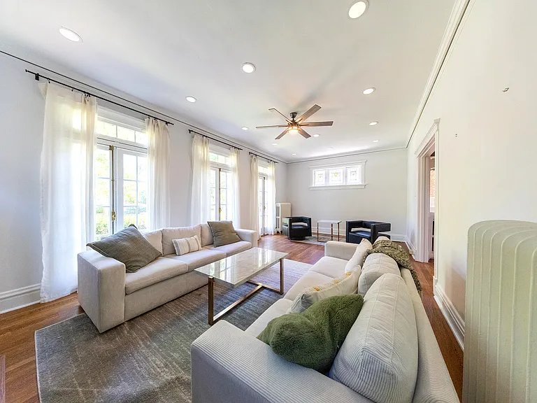 7118 Pershing Ave — Photo 10