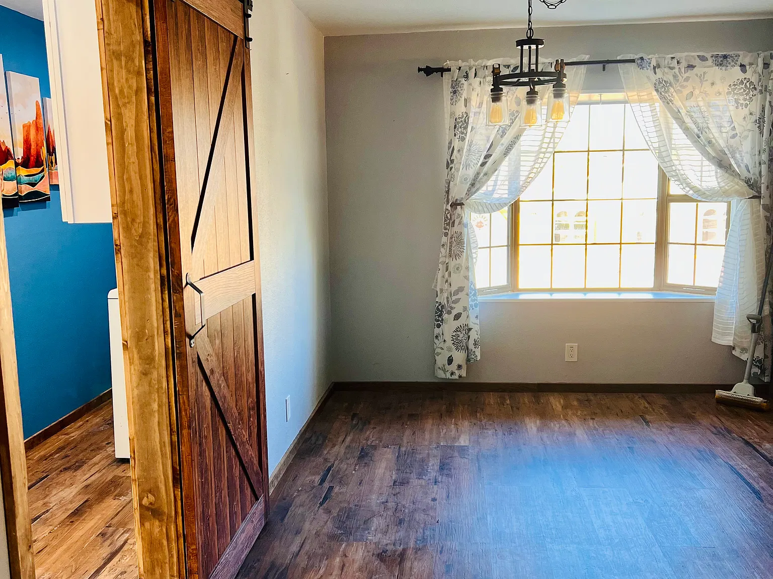 1601 Kiva Dr — Photo 3