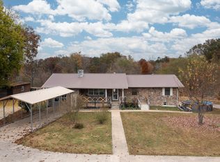 8880 N Highway 301 Hwy, Trenton, GA 30752