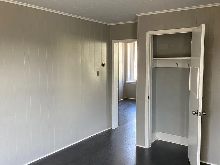 101 N George St #2 — Photo 9