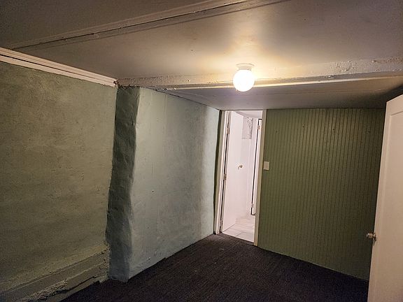 Finish Basement bedroom