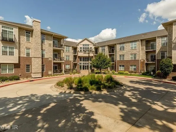 3031 Grand Ave, Des Moines, IA 50312