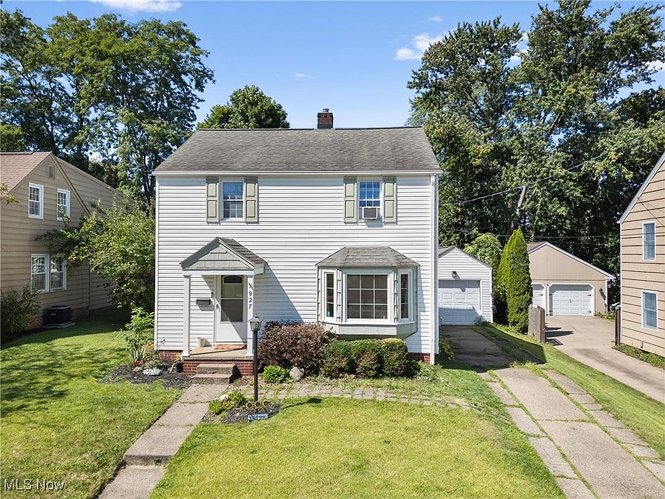1st image of 927 17th St NE