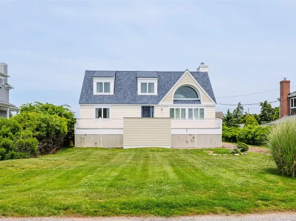 10 Bayview Road, Remsenburg, NY 11960