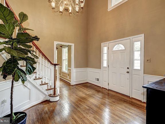 5th image of 11501 Evelake Ct