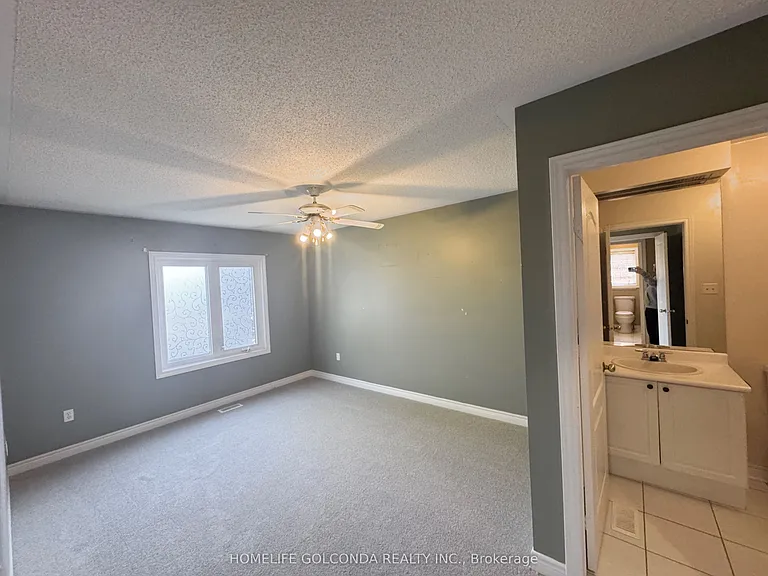 440 Seneca Ct — Photo 10