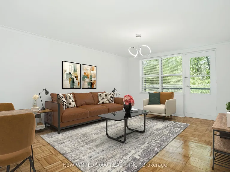 49 Glen Elm Ave #102 — Photo 4