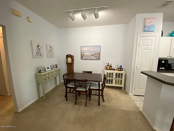 5th image of 13703 Richmond Park Dr N APT 2403