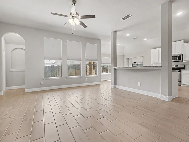 312 Eagle Rdg — Photo 7