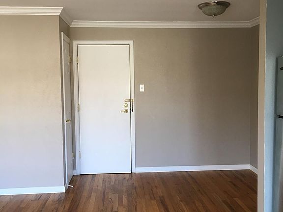 2nd image of 1450 N Albion St APT 201