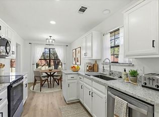 220 Brook Cir, Krum, TX 76249