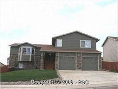 7277 Sue Ln, Colorado Springs, CO, 80925