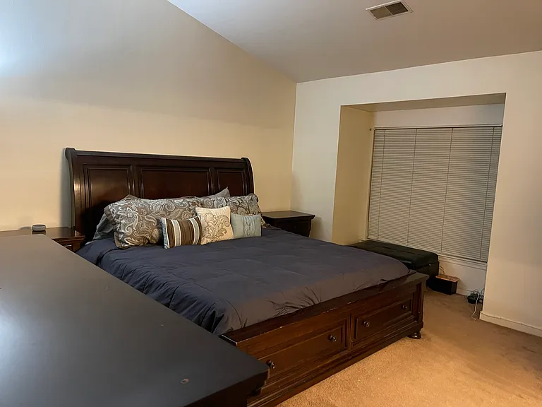 15646 Ensleigh Ln — Photo 20