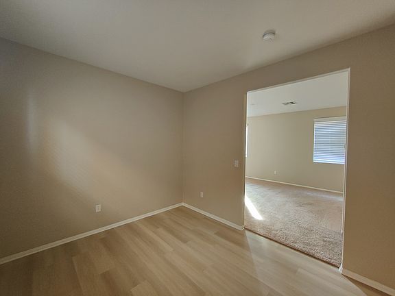 5th image of 759 Bending Wolf Ave