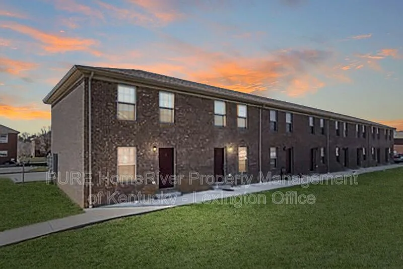 1006 Whipporwill Dr #3