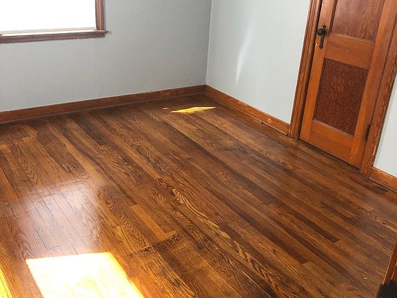5th image of 1215 S 23rd St