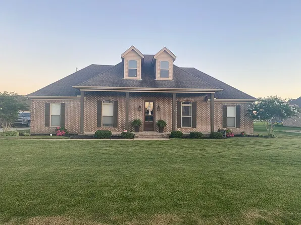 607 Campbell Dr, Marion, AR 72364