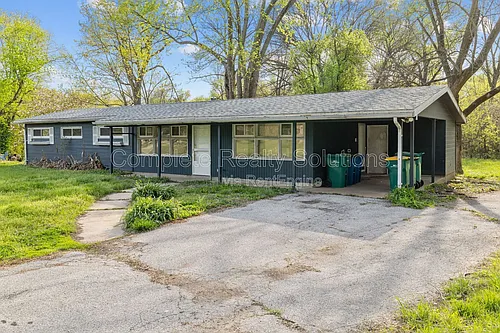 62 Capitol Hill Dr Photo 1