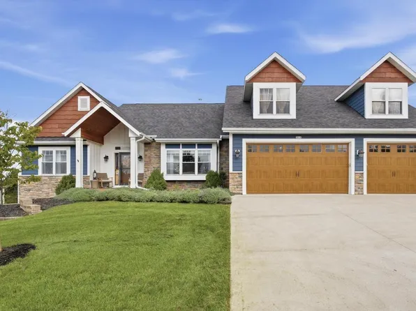 3318 Heartlake CIRCLE, Slinger, WI 53086