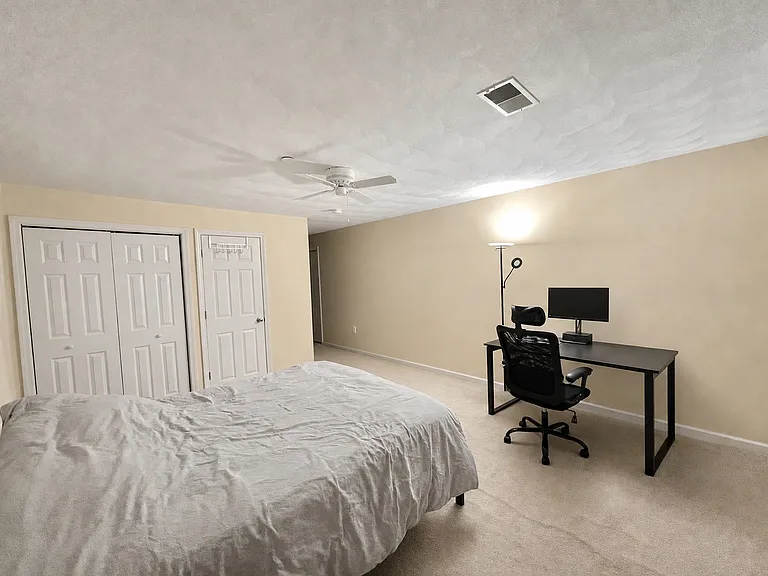 260 Main St #305 — Photo 5