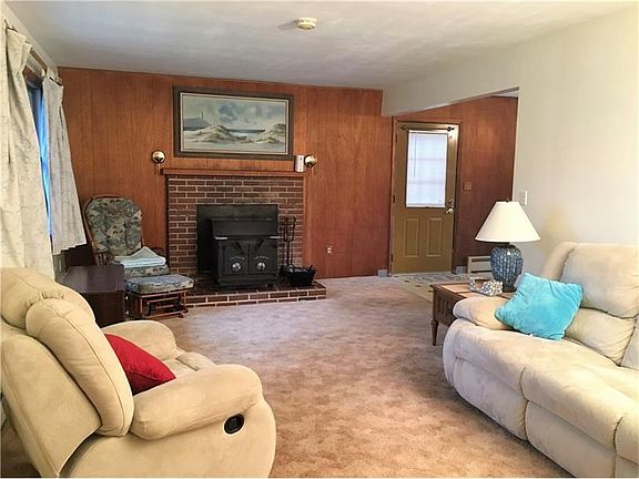 5th image of 4751 Peach Tree Ct