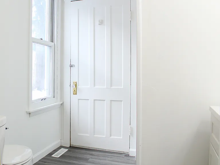 23 Pearl St #1 — Photo 18