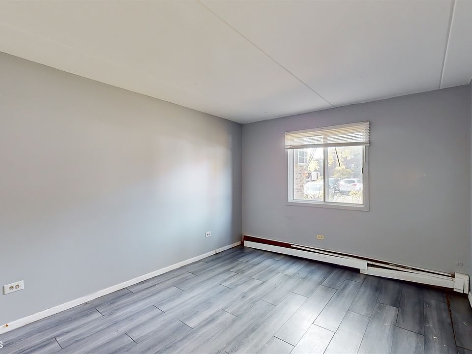 1st image of 8123 Waterbury Ct APT 207