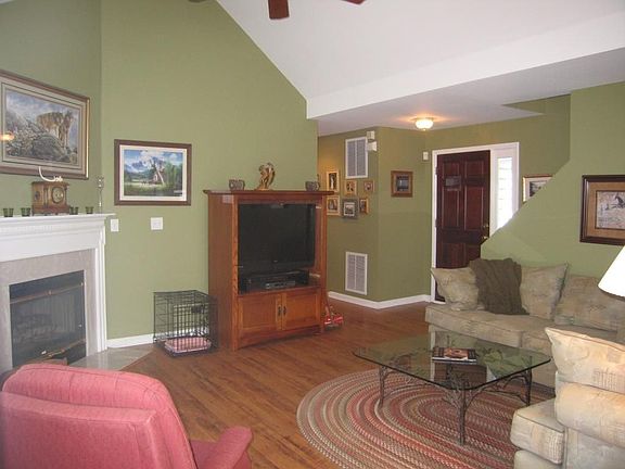 3rd image of 6103 Church St