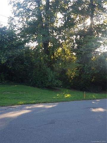 1st image of 2804 Shenandoah Ave