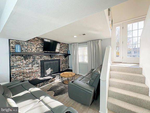 4th image of 8504 Heatherwick Dr