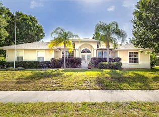 1203 Fairgreen Ct, Clermont, FL 34711