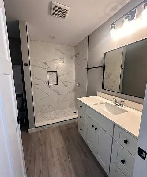 Upgraded walk-in tile shower